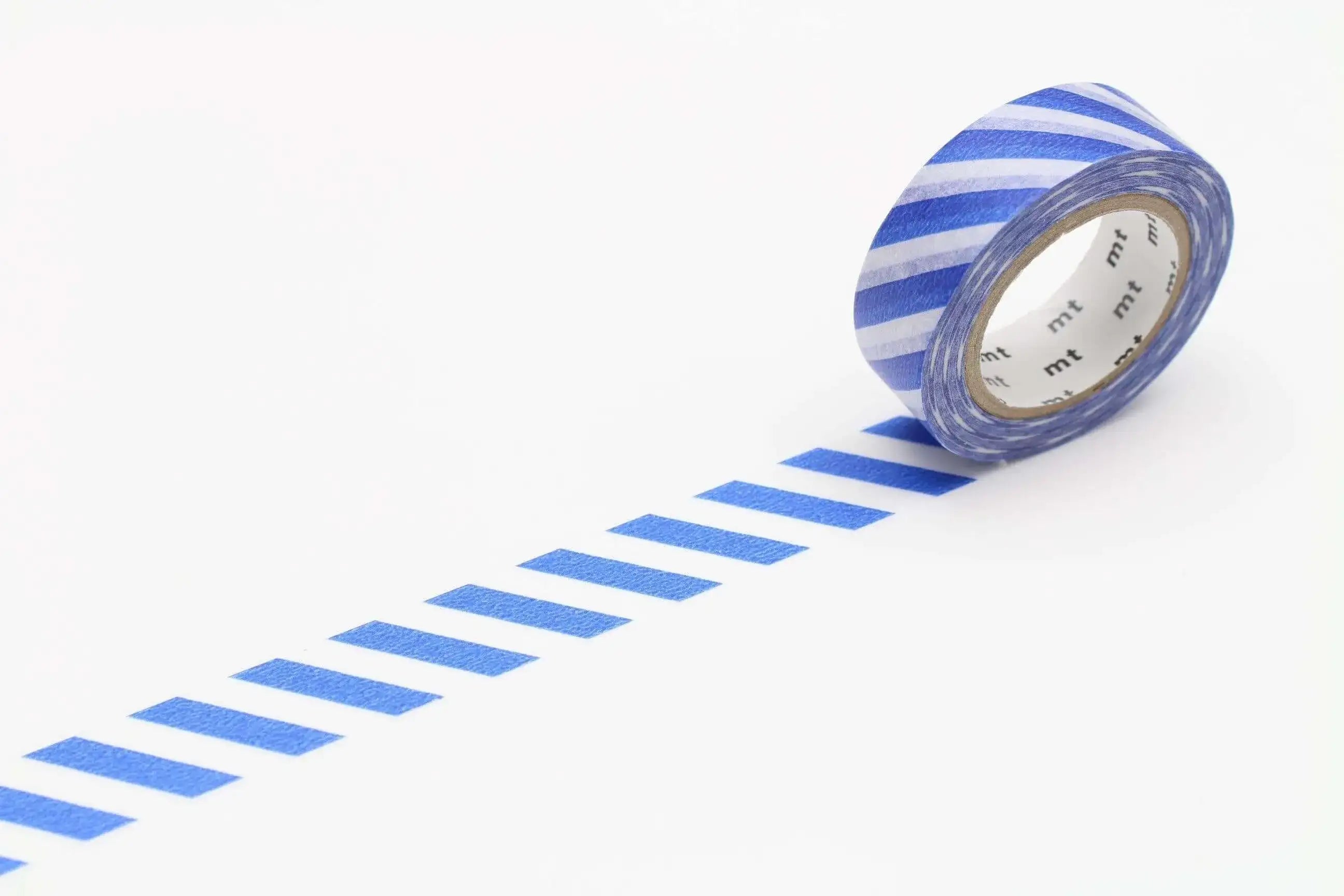 masking-tape-stripe-blue-streifen-blau-kunstundspiel-1 - kunstundspiel