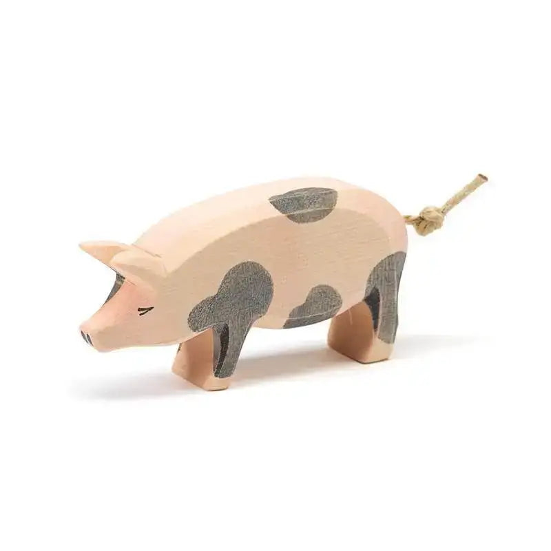 schwein-gefleckt-kopf-hoch-kunstundspiel-1 - kunstundspiel