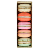 uberraschungsballe-laduree-macarons-kunstundspiel-1 - kunstundspiel