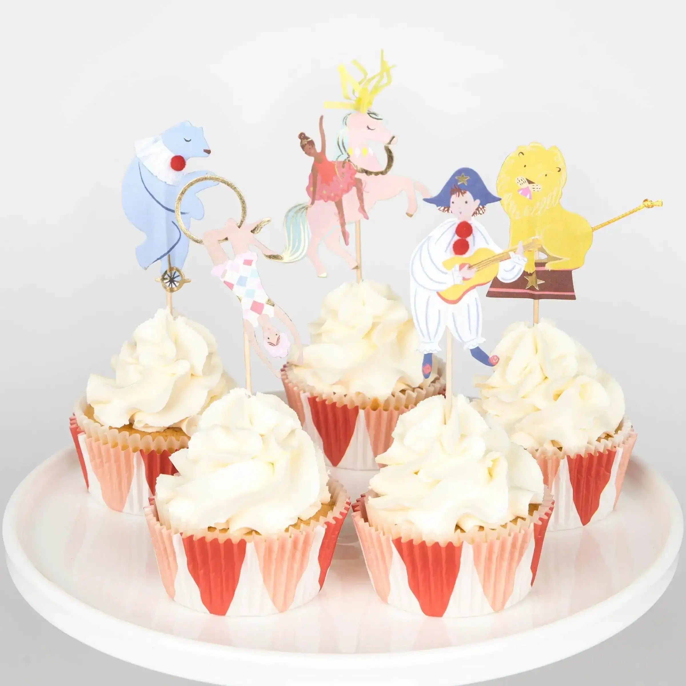 cupcake-kit-circus-im-zirkuszelt-kunstundspiel-2 - kunstundspiel 
