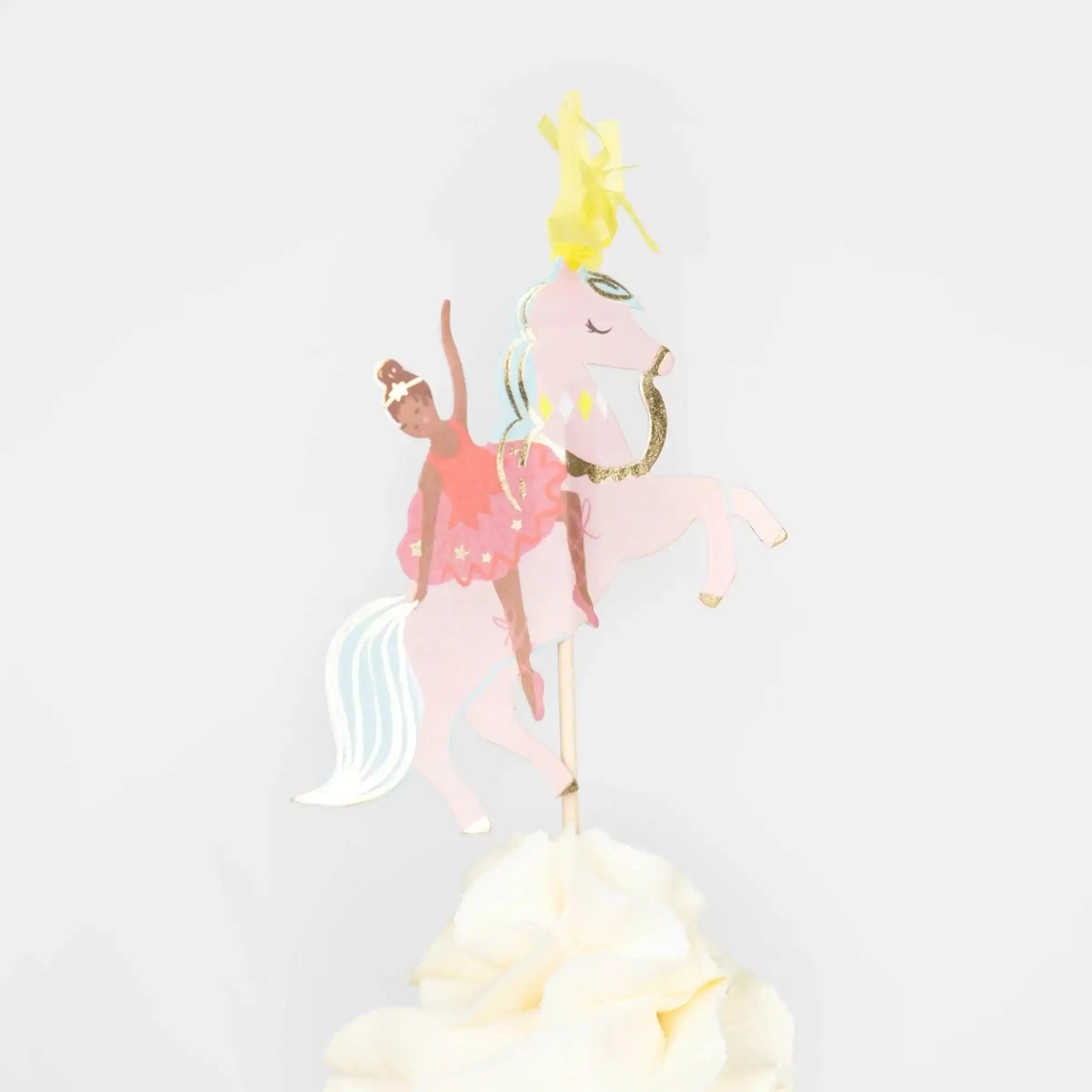 cupcake-kit-circus-im-zirkuszelt-kunstundspiel-5 - kunstundspiel 