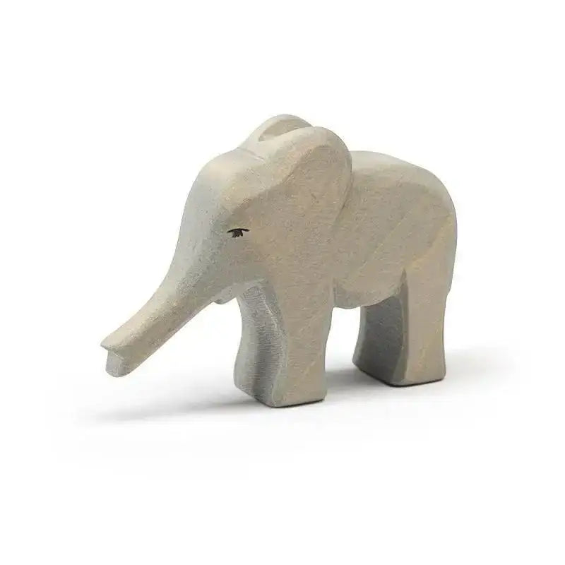 elefant-klein-russel-gestreckt-kunstundspiel-1 - kunstundspiel 