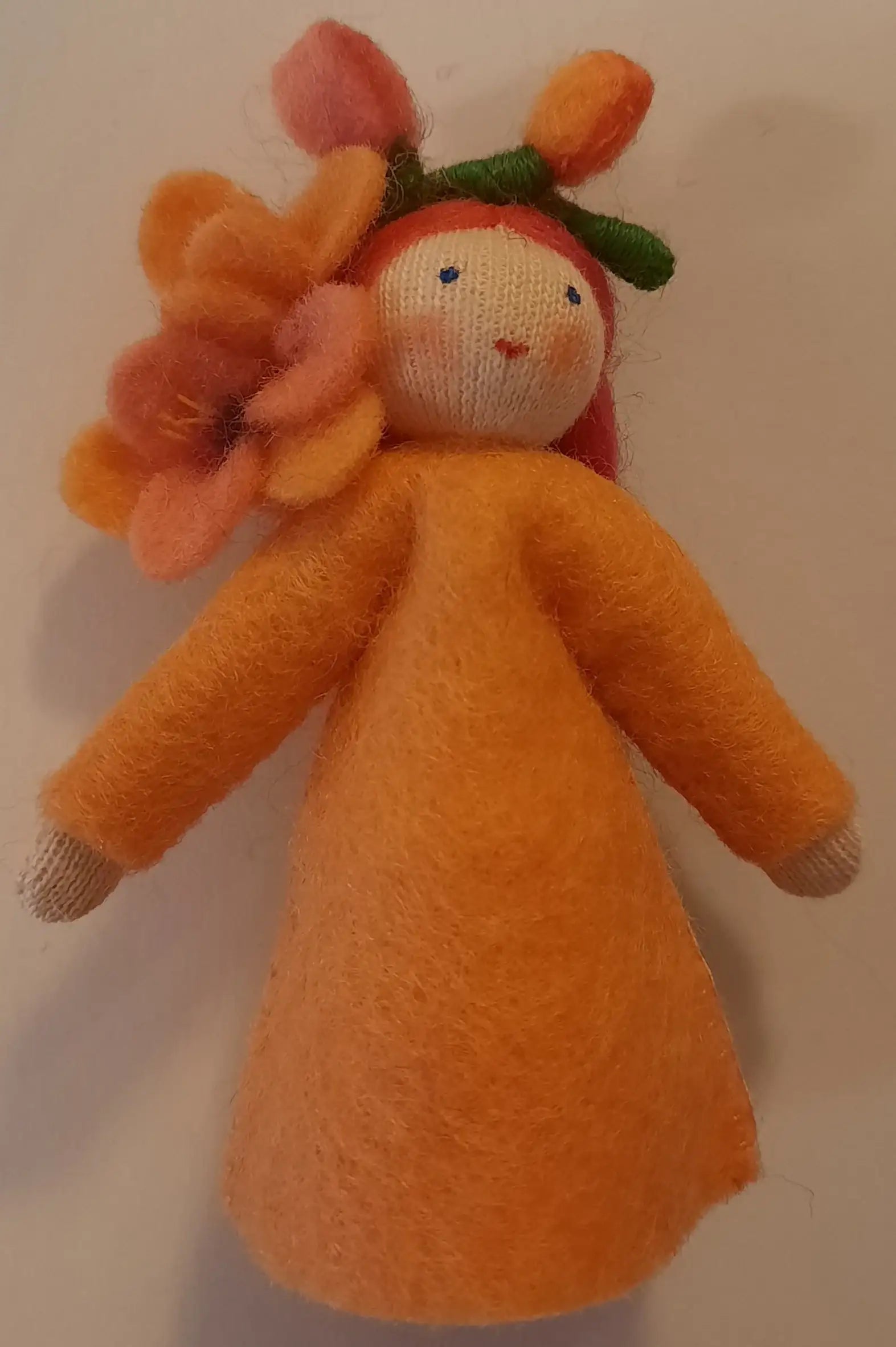 jahreszeitenpuppchen-fresien-versch-farben-kunstundspiel-3 - kunstundspiel 