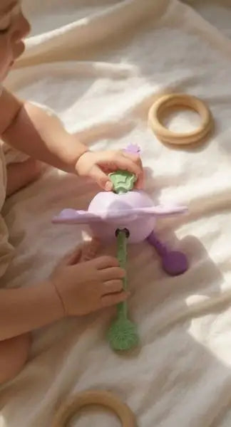 little-l-sensorischer-stern-lila-babyspielzeug-kunstundspiel-4 - kunstundspiel 