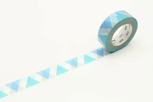 masking-tape-triangle-and-diamond-blue-dreiecke-und-diamanten-muster-blau-kunstundspiel-2 - kunstundspiel 