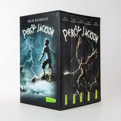 percy-jackson-alle-5-taschenbuchausgaben-im-schuber-kunstundspiel-2 - kunstundspiel 