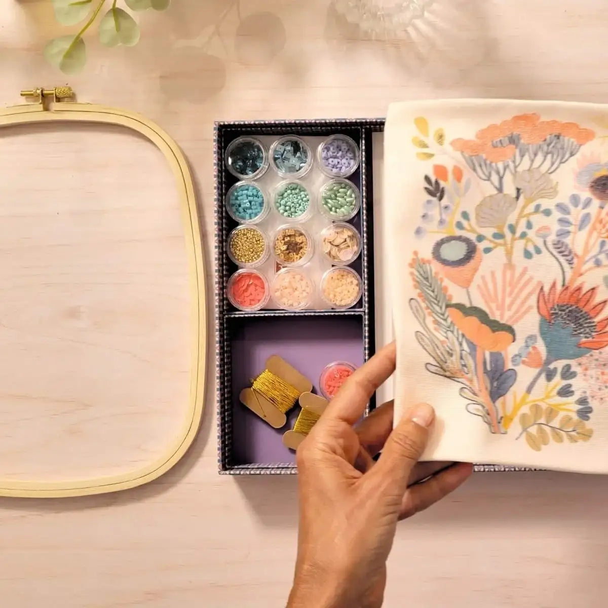 perlenstickerei-blumen-atelier-58-kunstundspiel-7-65405 - kunstundspiel 