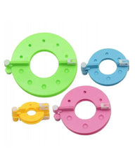 pom-pom-maker-kunstundspiel-1 - kunstundspiel 