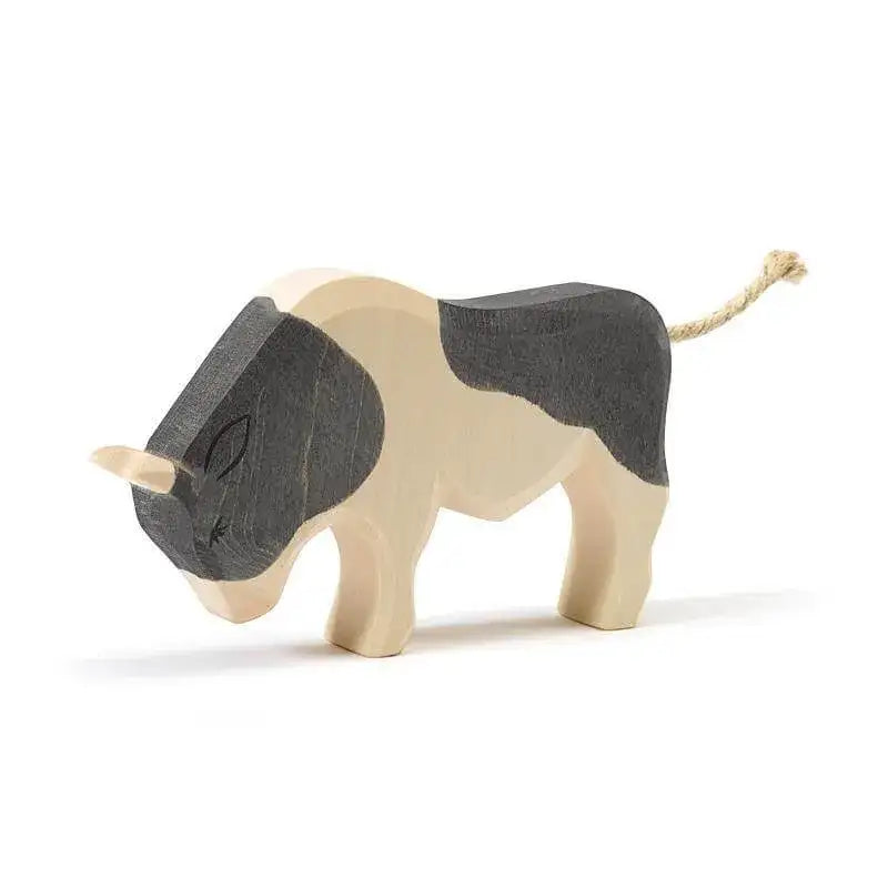 stier-schwarz-kunstundspiel-1 - kunstundspiel 