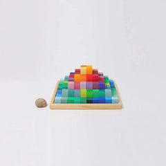 stufenpyramide-klein-kunstundspiel-2 - kunstundspiel 